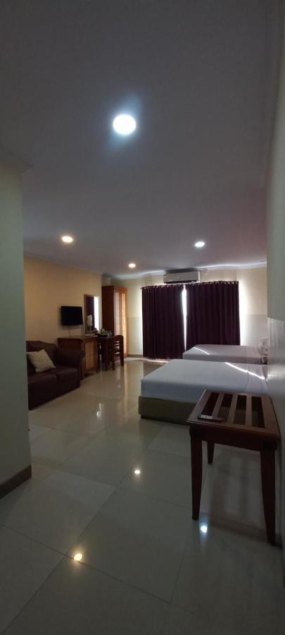 Hotel Celebes Manado Eksteriør bilde